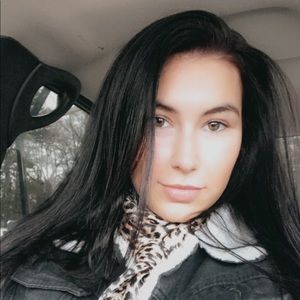 Meet your Posher, Madison